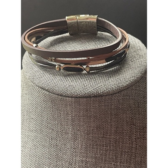 Leather Unisex Brown Boho Beaded Festival Minimalist Resortwear Wrap Bracelet - Picture 1 of 6